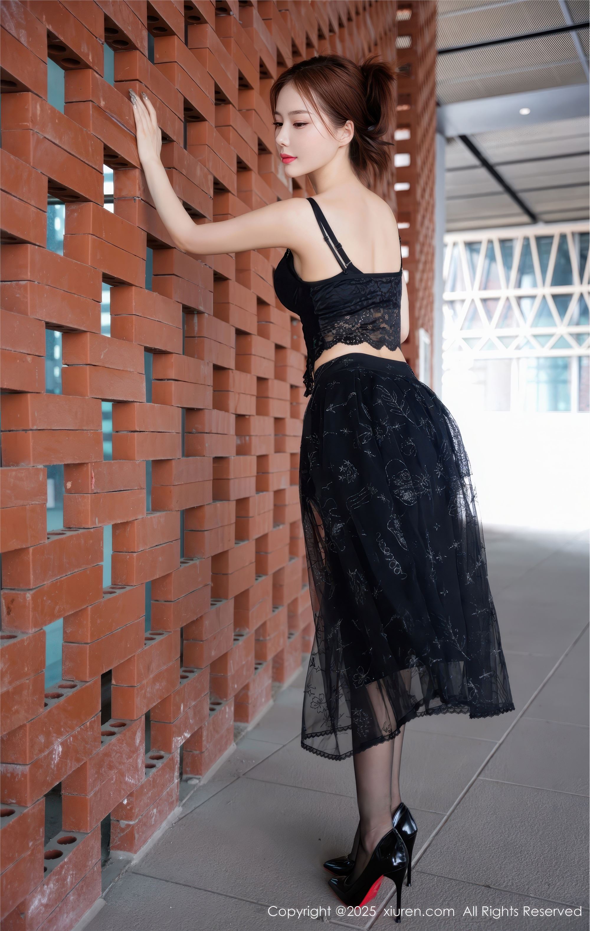 Xiuren秀人网 2025.11.21 NO.11016 白芷yy